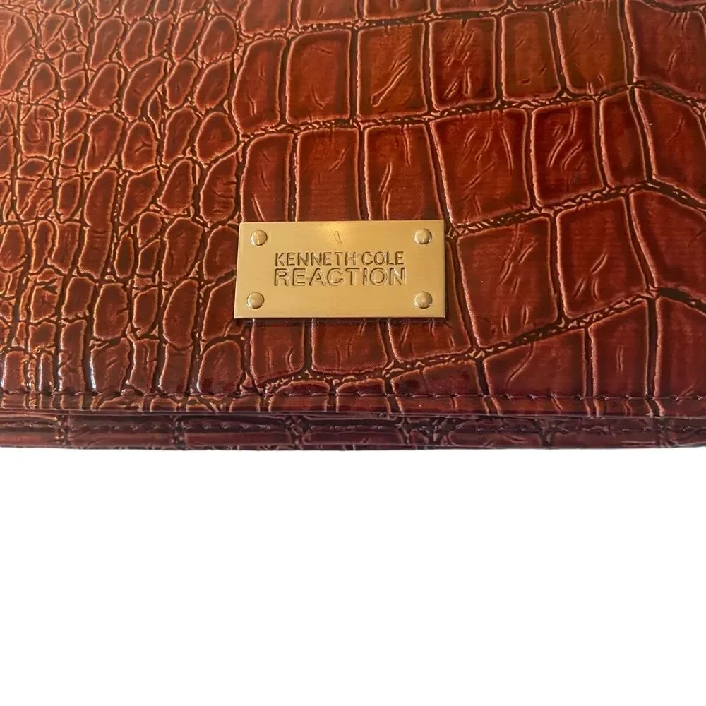 Kenneth Cole Reaction Brick Red Thin Faux Alligator Ladies Wallet.
